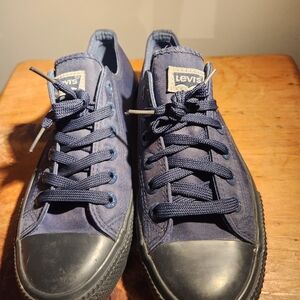 Levi's Women's Dark Blue Sneakers
